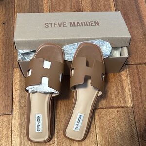 Steve Madden Brown Slide Sandals